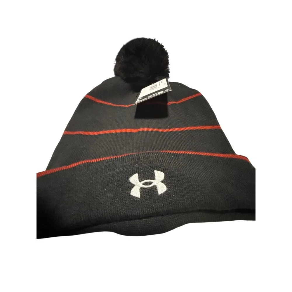 Under Armour South Carolina Gamecocks Black Red Knit Pom Beanie Hat NWT UH704U9